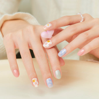 Dashing Diva Glow - Smile Daisy