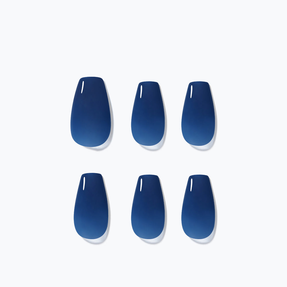 Dashing Diva Magic Press - Clear Navy (Coffin)