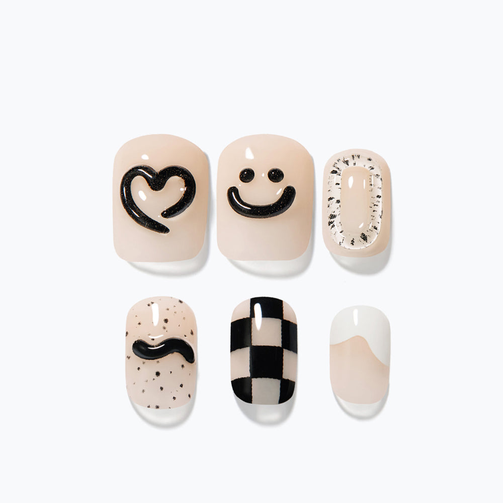 Dashing Diva Magic Press - Smile Heart (Regular Round)