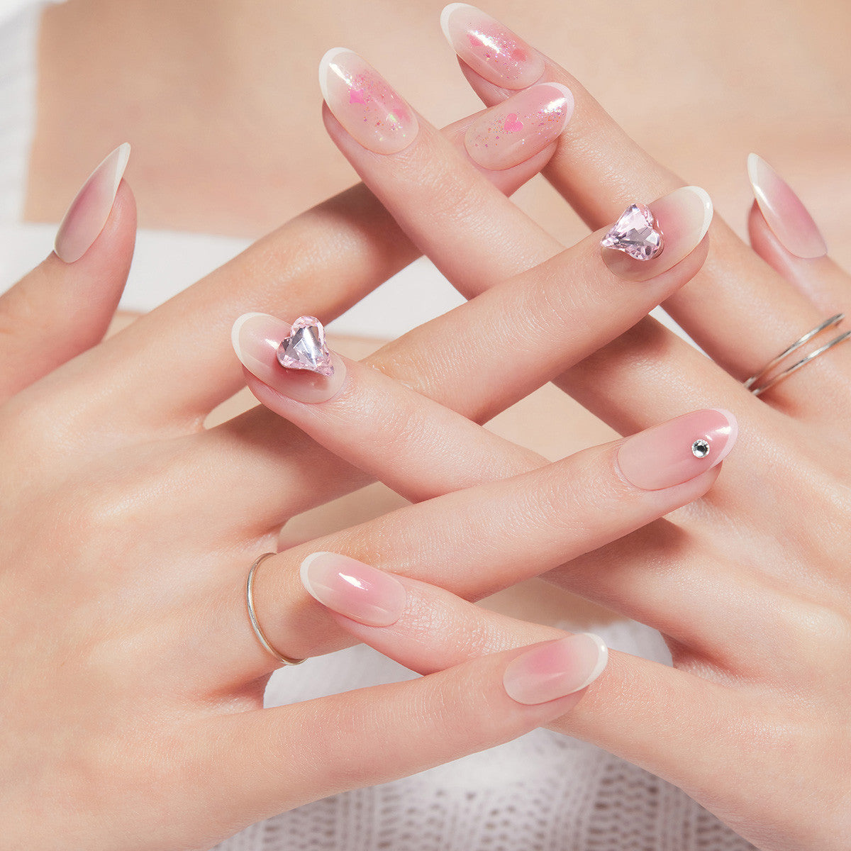 Dashing Diva Magic Press - Shy Heart (Long Oval)