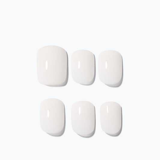 Dashing Diva Magic Press - Milk (Short Square)