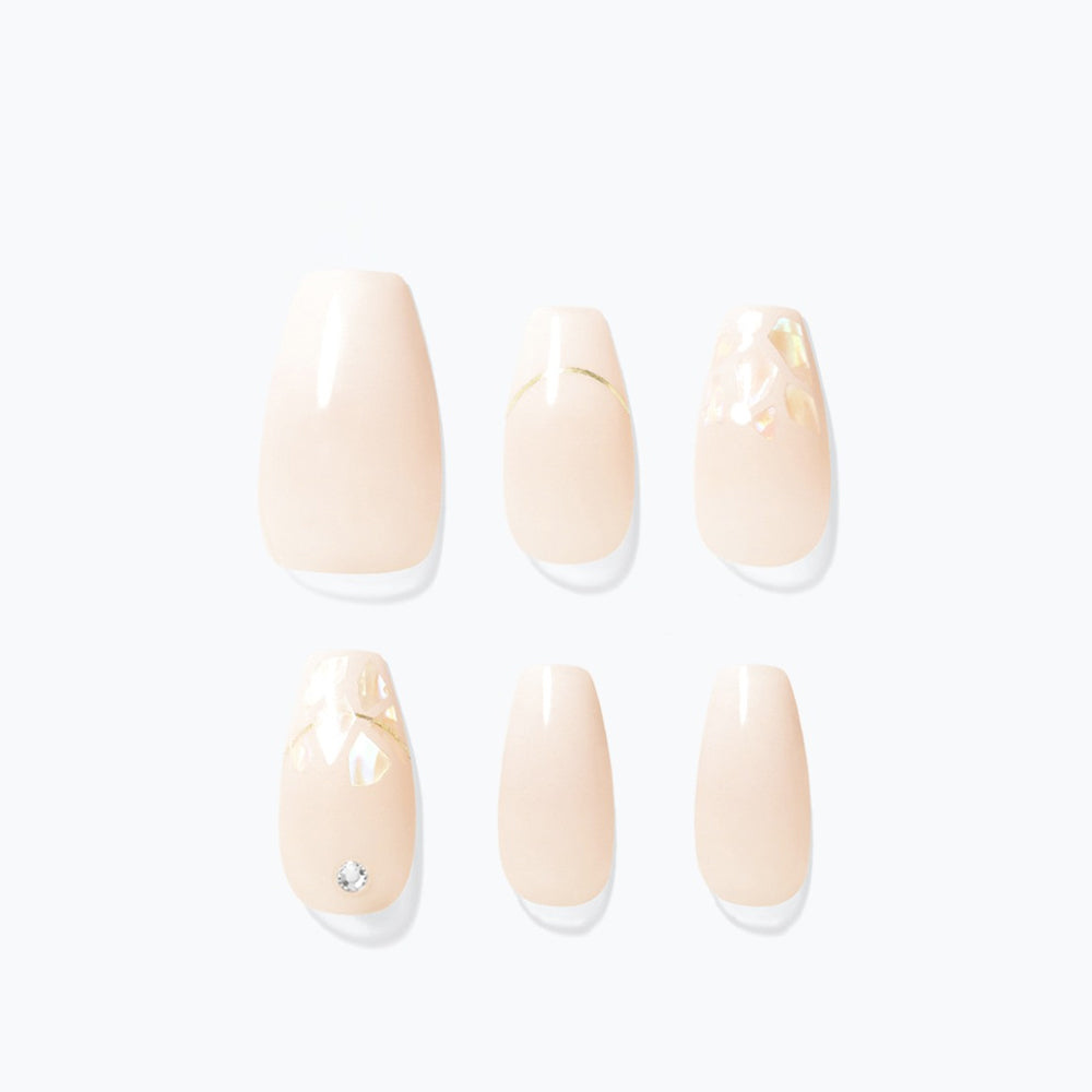 Dashing Diva Magic Press - Wedding Dress (Coffin)