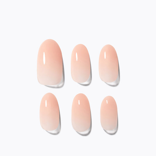 Dashing Diva Magic Press - Nude Glossy (Almond)