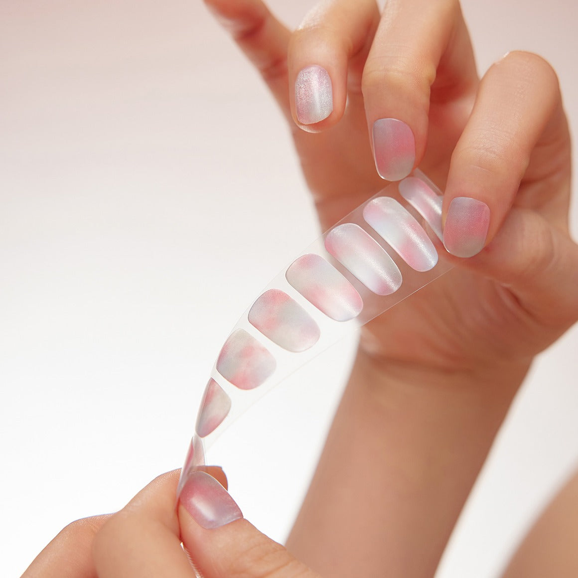 Dashing Diva Glaze - Glint Ombre